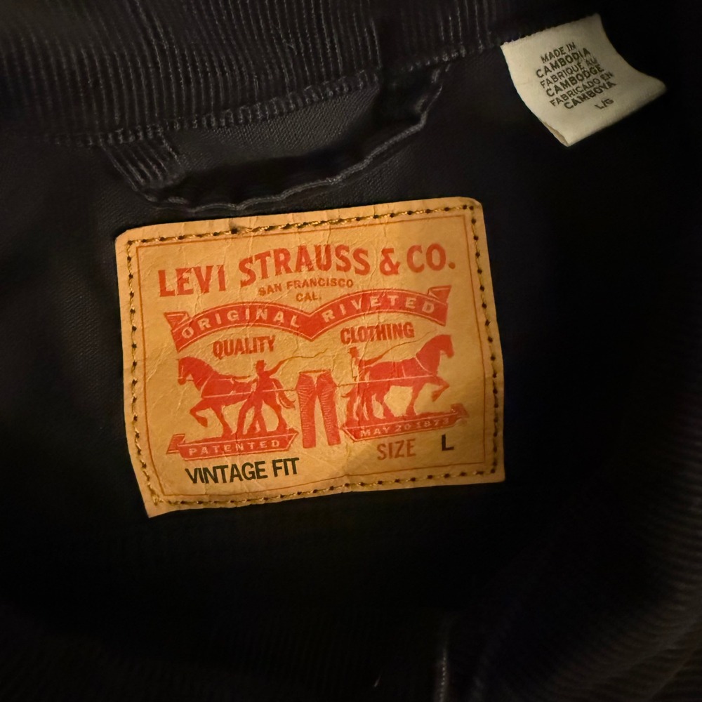Levis Mens Black Corduroy Vintage Fit Trucker Jacket Large 70598-0032 - Picture 2 of 9